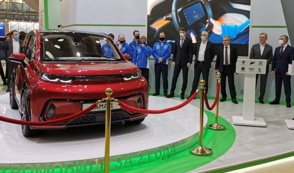 KAMAZ se lansează pe piața autoturismelor direct în segmentul electromobilelor. Cum arată Kama-1
